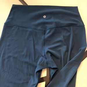 Lulu Lemon Align Crop